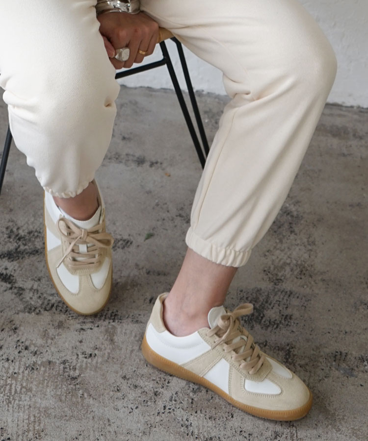 リアルレザージャーマントレーナー