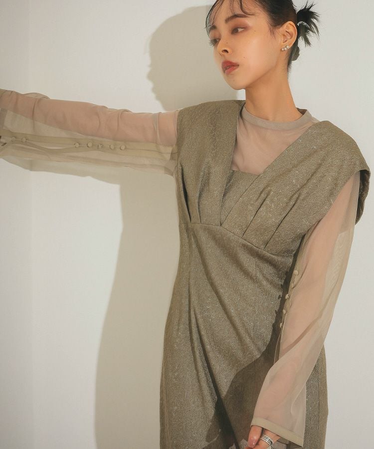V line jacquard dress