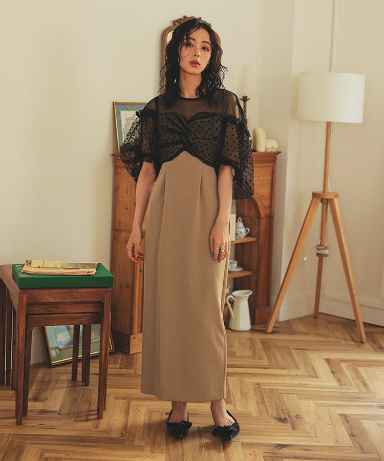 V line jacquard dress