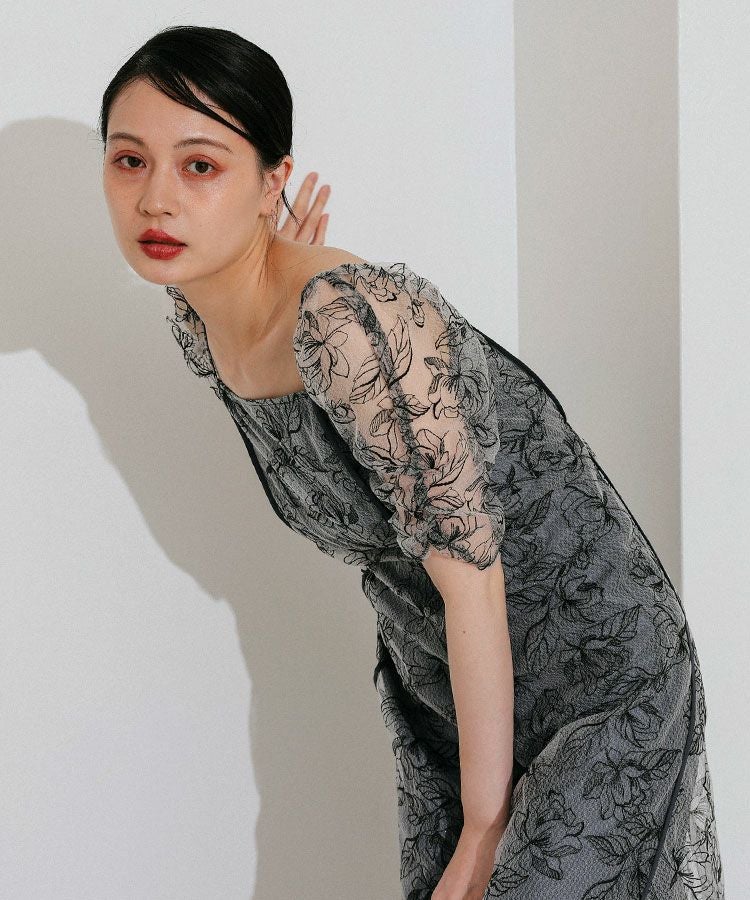 wave piping frare dress