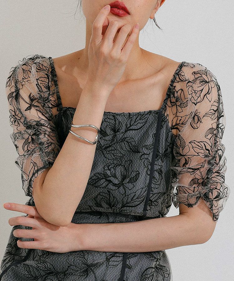 wave piping frare dress