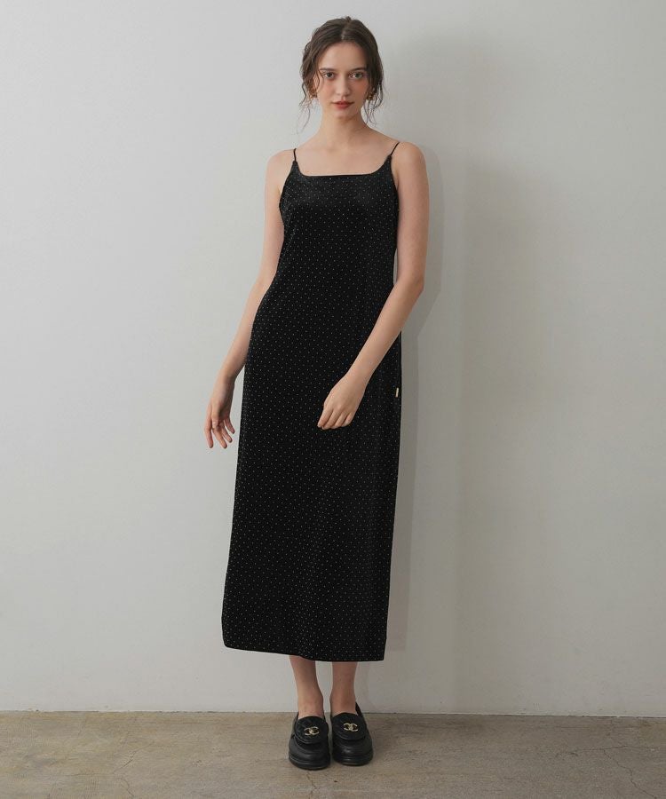 curved square velour dress