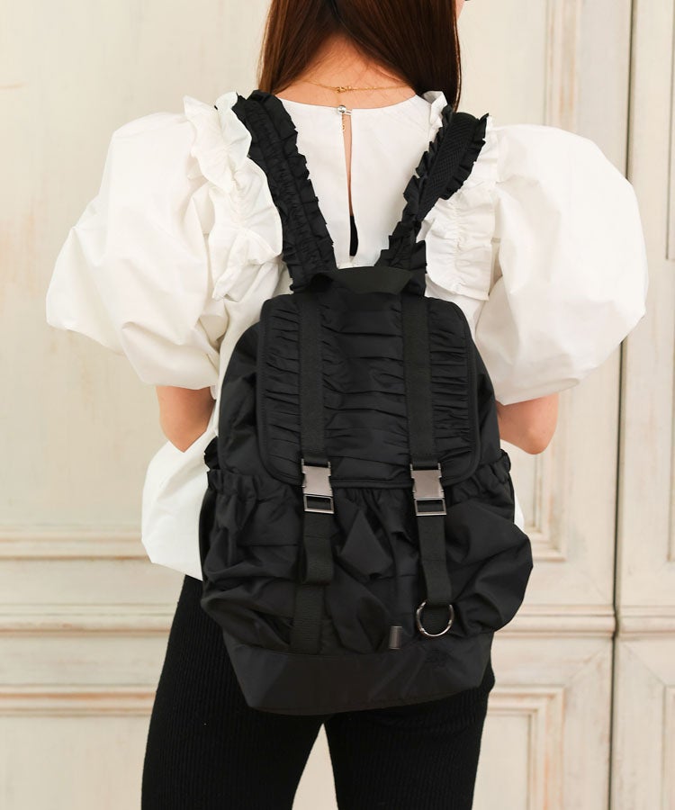 ♥️手編み♥️ハンドメイド♥️フリルリュックバッグ♥️数量限定♥️ ショルダーフリルギャザーリュック